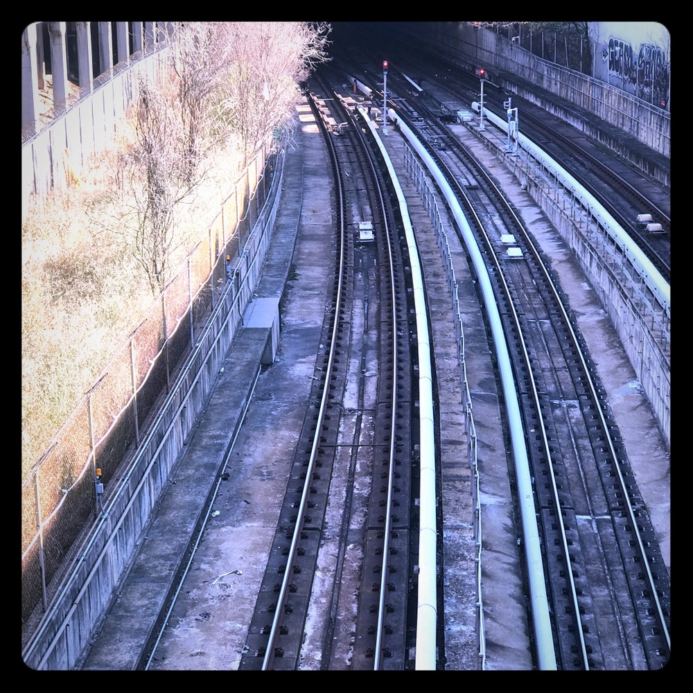 Top 10% seller and Top rated posher!!